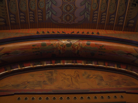 Proscenium arch of Theater Tuschinski